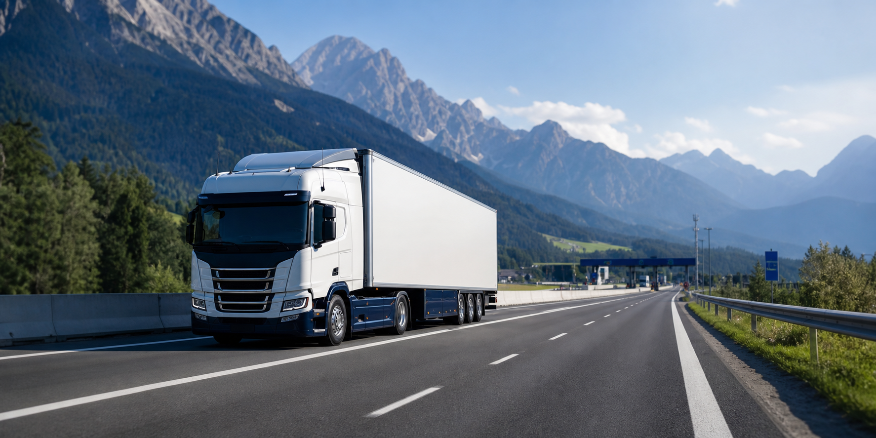 Camion modern pe o rută internațională prin Alpi